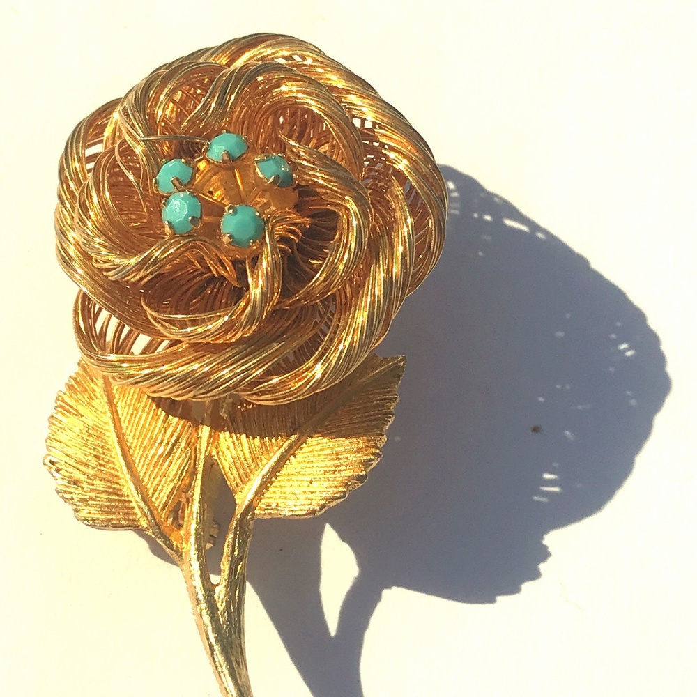 Gold Tone Floral Flower Vintage Brooch